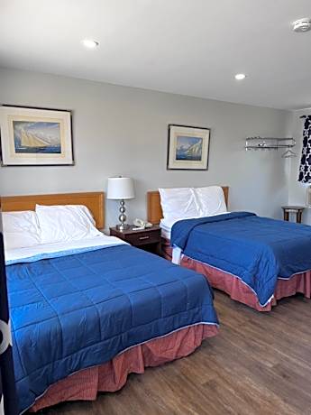 Double Room with Two Double Beds - Non-Smoking