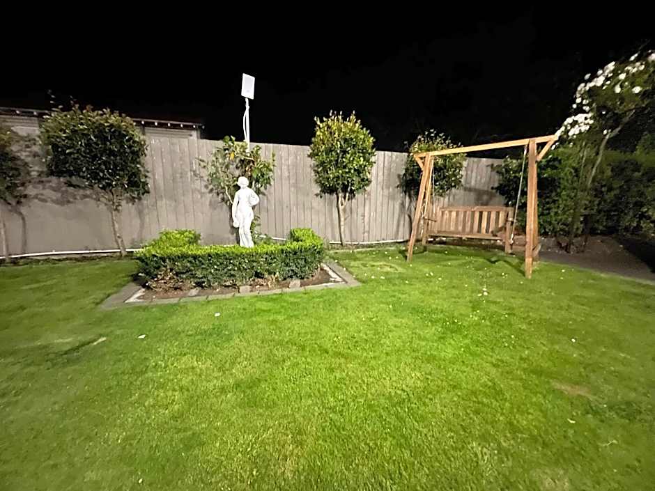 Central Park Motor Lodge