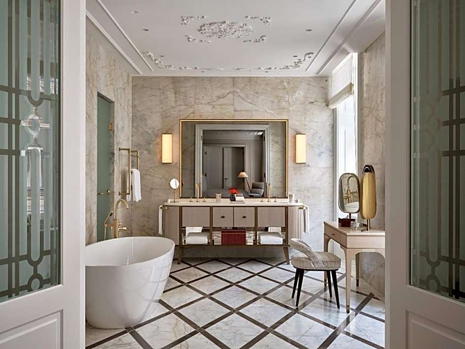 Rosewood Vienna