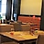 Top Star Hotel