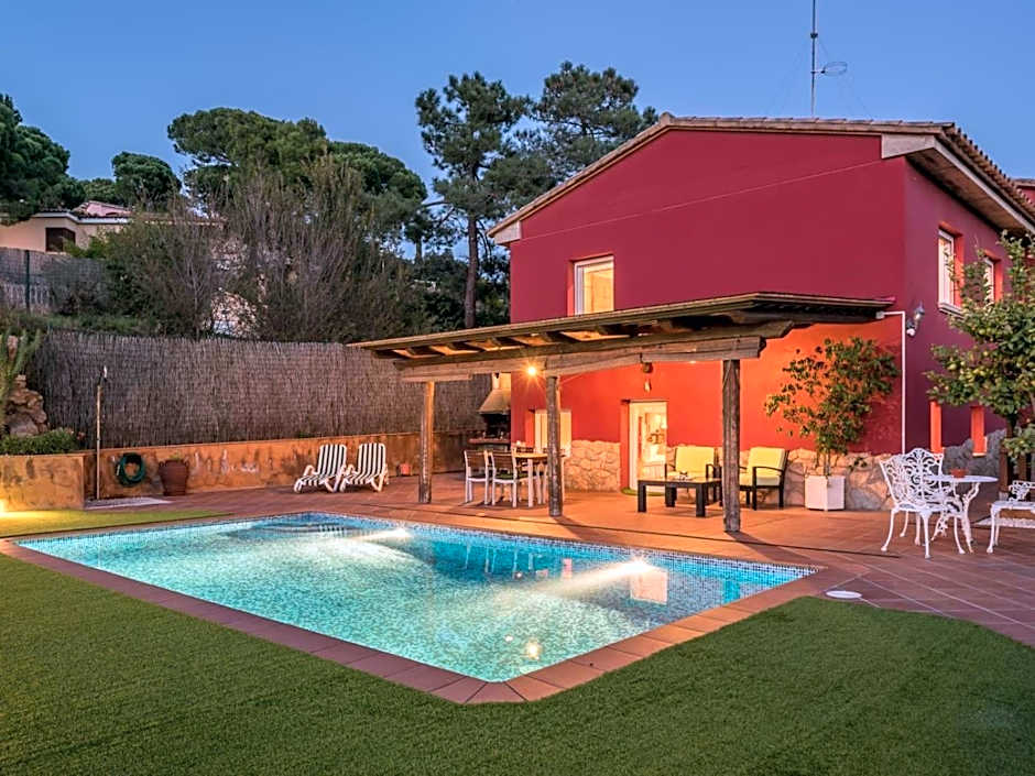 La Nova by Costabravaway