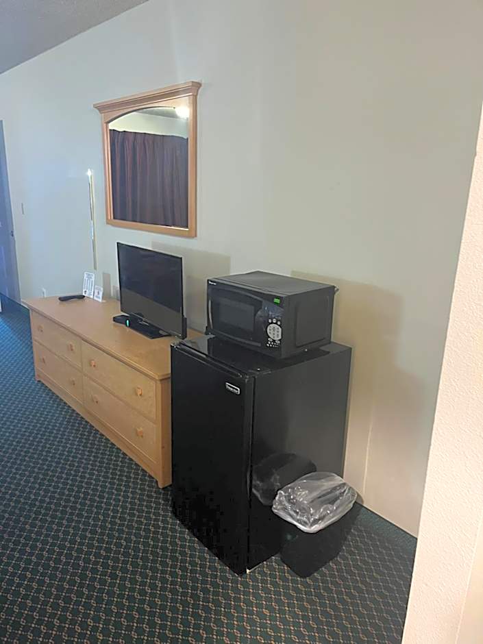 Western Inn Lakewood