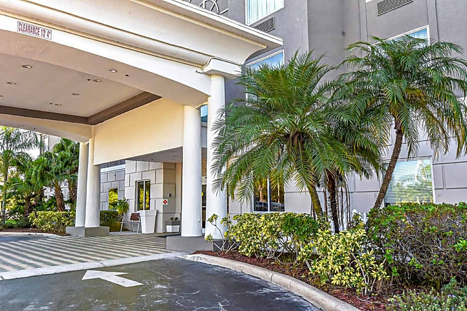 Holiday Inn Express Hotel & Suites Cocoa By IHG