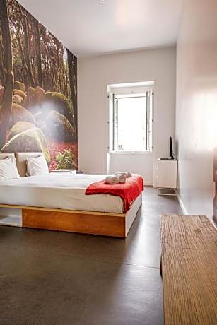 Superior Double or Twin Room with Private Bathroom