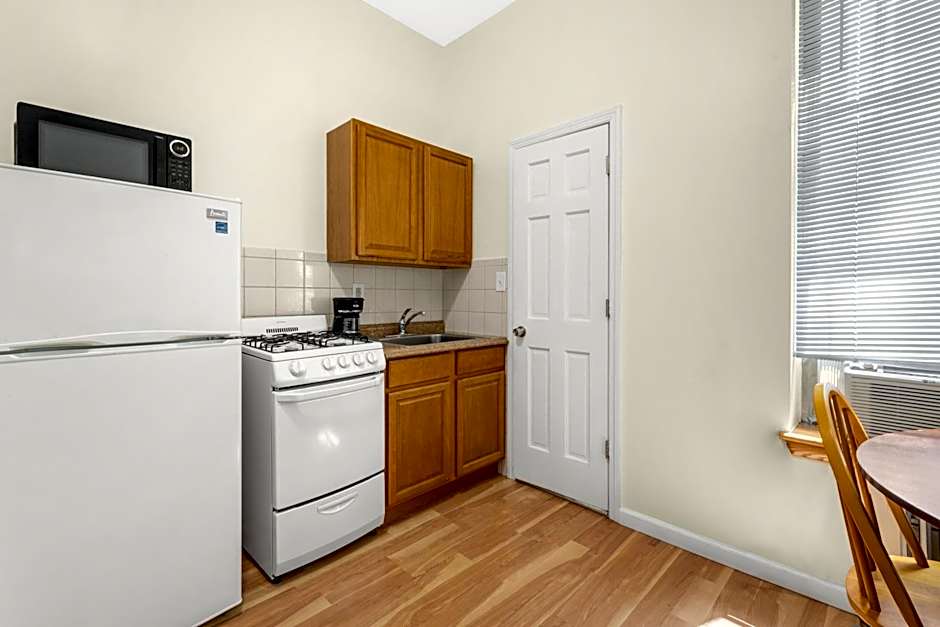 West 30th Street Guest House