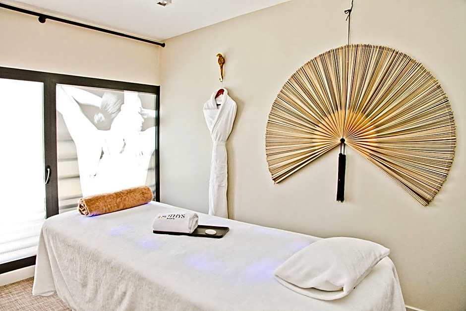 Hôtel La Villa Port d'Antibes & Spa