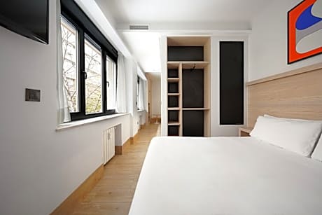 Medium Studio with Kitchenette and Separate Living Area