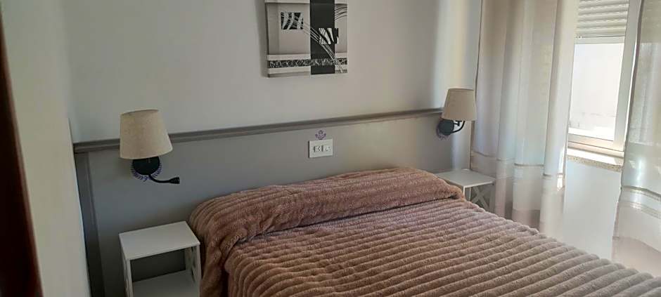 Photo 1 of 2 of Double Room