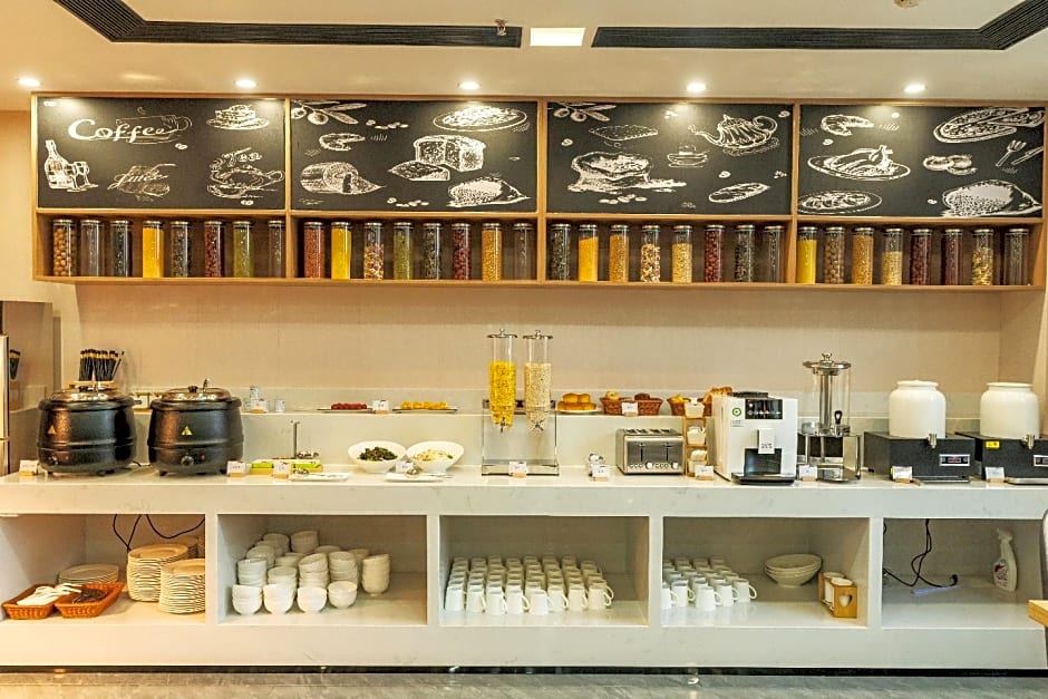 Borrman Hotel Zoucheng Huamaowan Mall