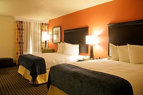 Business Queen Room with Two Queen Beds