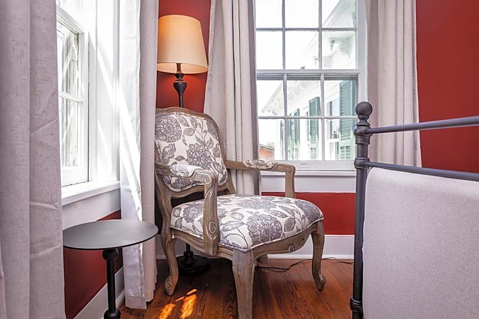 The Legacy Inn