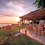 Cavo Maris Beach Hotel