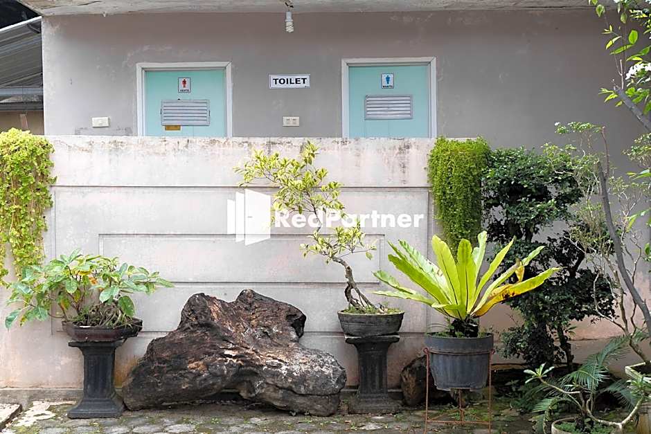 Pondok Kelapa Homestay near Unila Lampung RedPartner