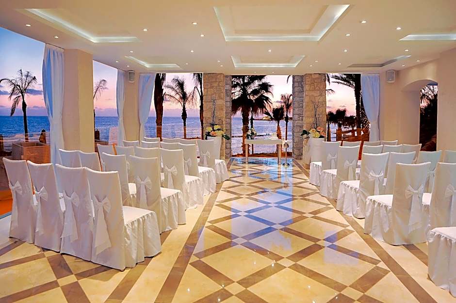 Alexander The Great Beach Hotel