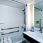 Holiday Inn Express Tampa-Brandon By IHG