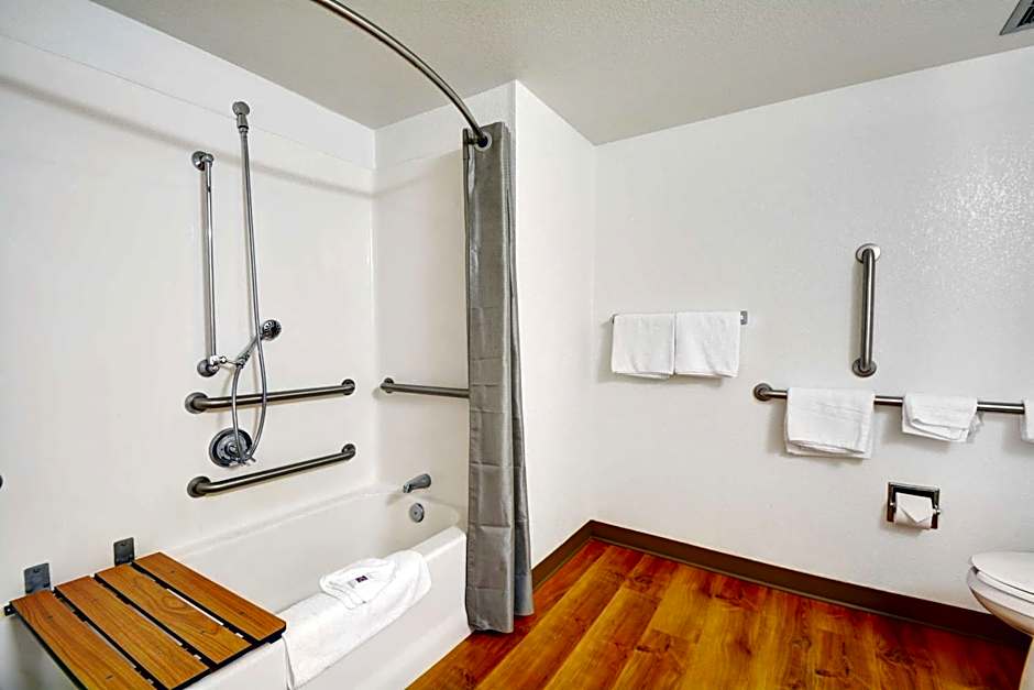 Motel 6-Seekonk, MA - Providence East