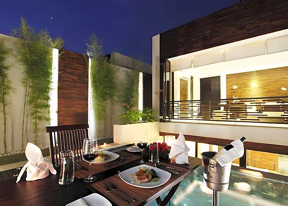 eqUILIBRIA Seminyak