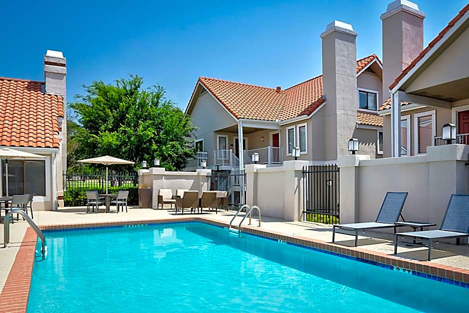 Residence Inn by Marriott Dallas Las Colinas