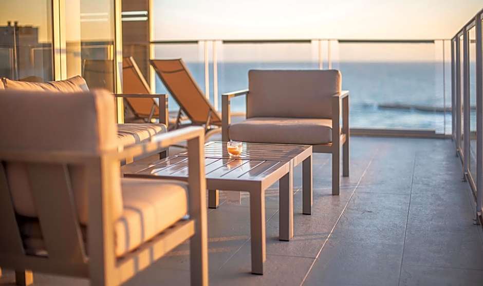 You Stylish Beach Apartments