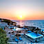 Cavos Bay Hotel & Studios
