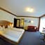 Aktivhotel & Gasthof Schmelz Ihr familienfreundliches Urlaubs Hotel mit Wellness, Almsauna, Chiemgau Karte