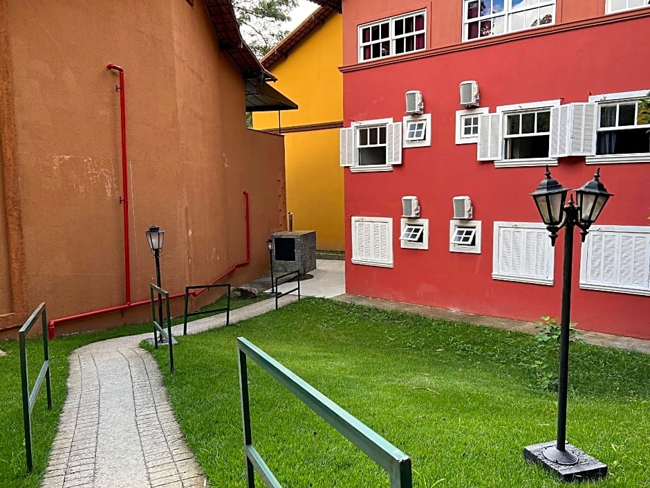 Quarto em hotel em Mury - Vila Suíça 1818