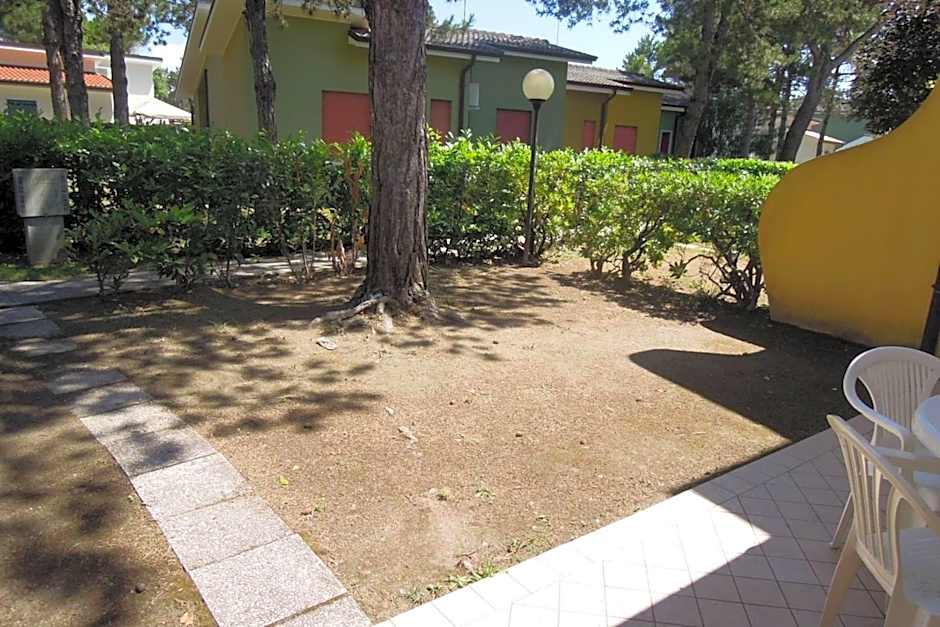 Lovely flat with garden in a residence - Beahost