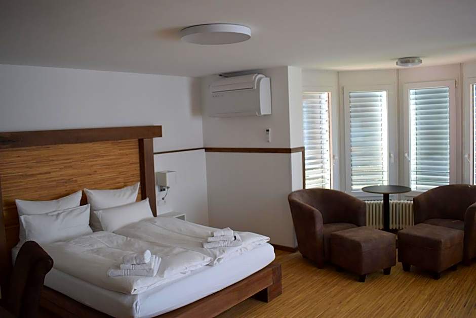 Apartments mit Klimaanlage am Neckarufer, Schöne Aussicht