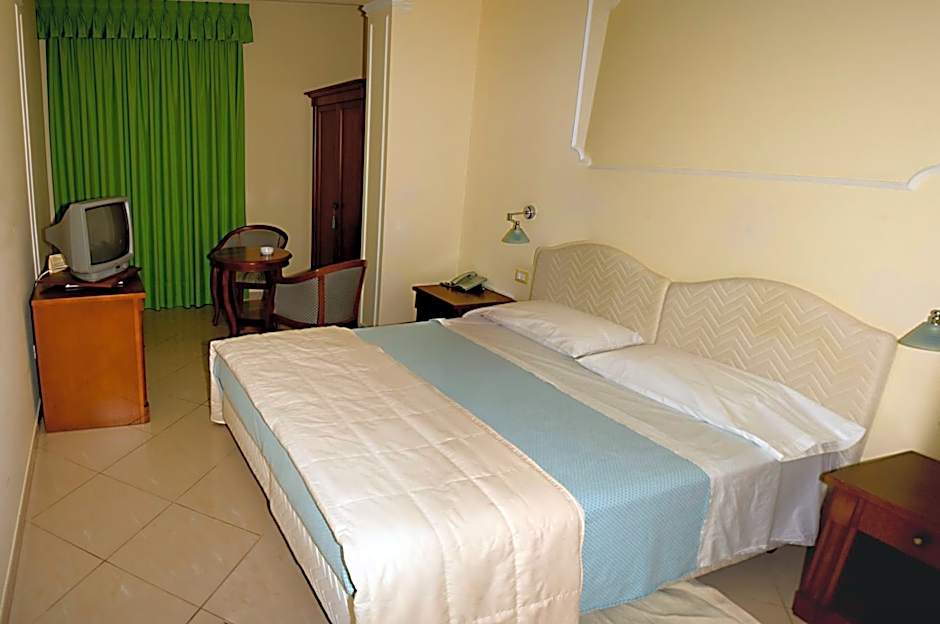 Hotel Marinella