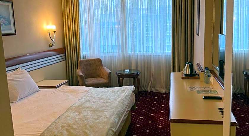 Akar International Hotel