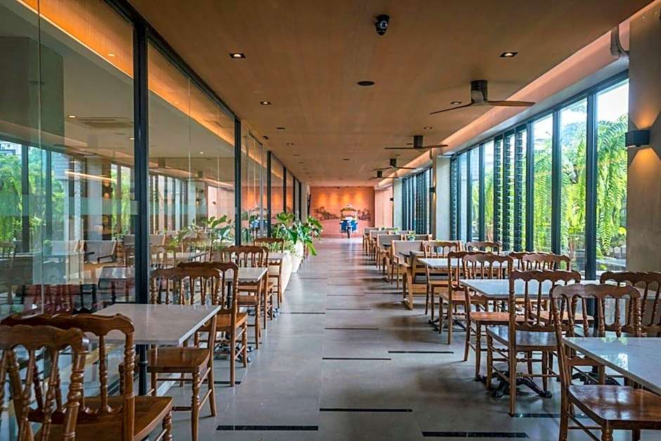 Koon Hotel Sukhumvit