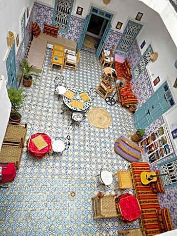 Hostel BE 20