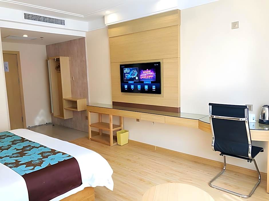 GreenTree Inn Urumqi Airport Tianyi International City