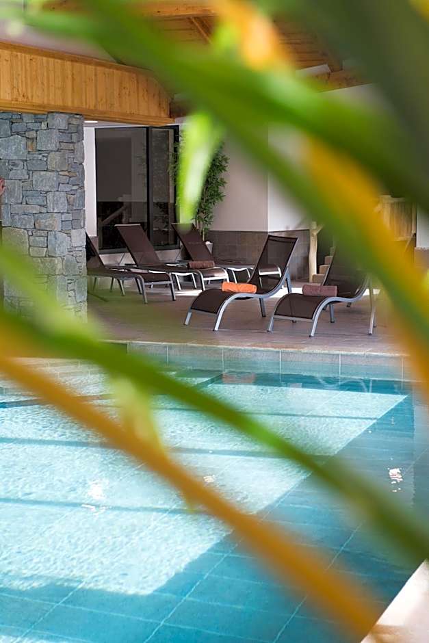 CGH Résidence Boutique Les Chalets de Léana