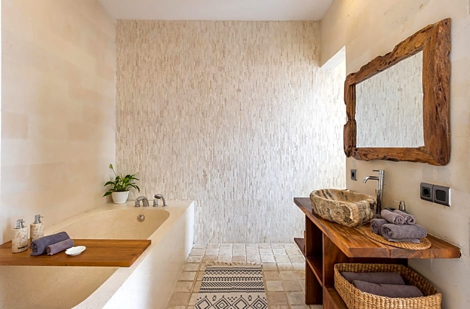 Villa Suvitha by Villa Finder