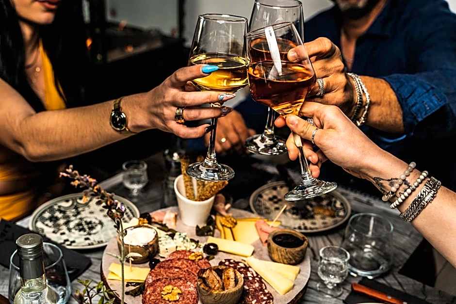 Limeri Traditional Guest House