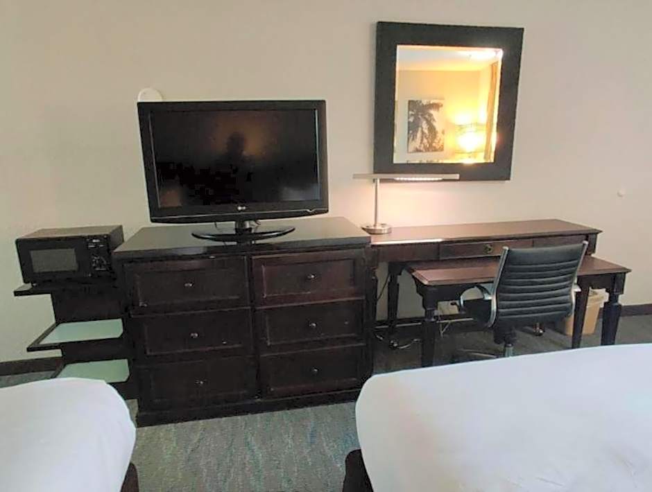 Rodeway Inn Lumberton Central