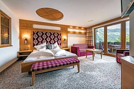 Superior Family Room