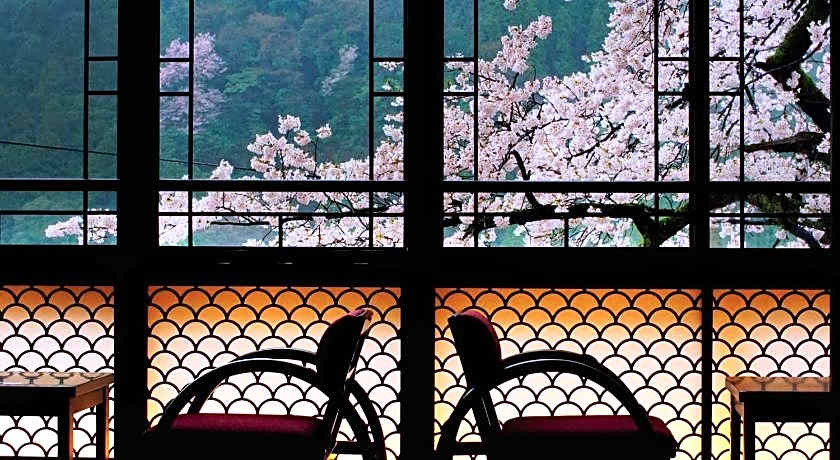 Ryokan Sanrakuen