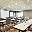 Wingate by Wyndham Cincinnati/Blue Ash