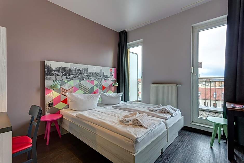 MEININGER Hotel Berlin Alexanderplatz