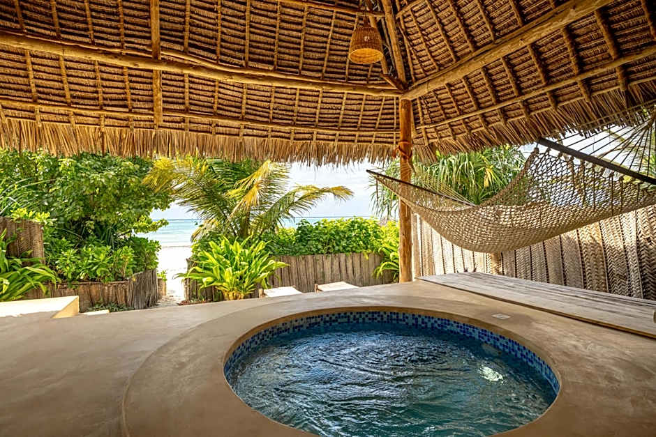 Zanzibar Sunrise at Bandas