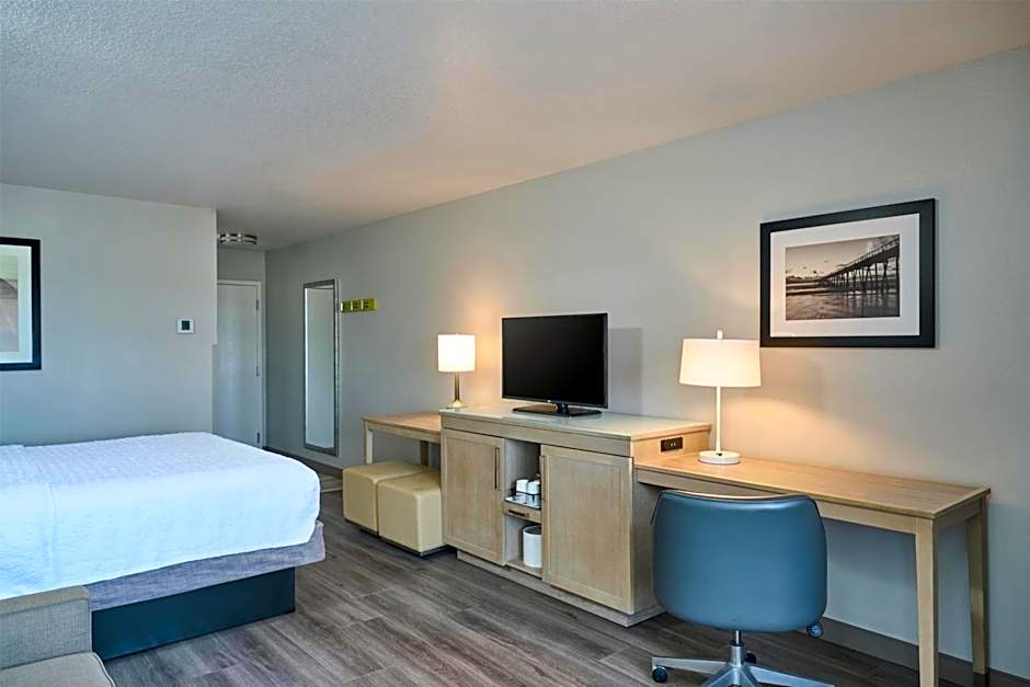 Hampton Inn By Hilton & Suites Hermosa Beach