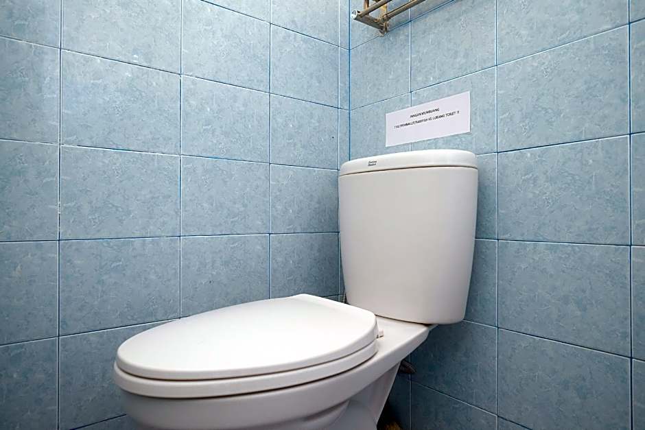 RedDoorz Syariah @ Griya Thamrin Manahan Solo