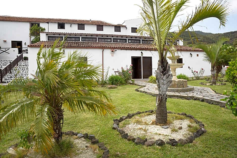 Hotel Rural Finca La Hacienda