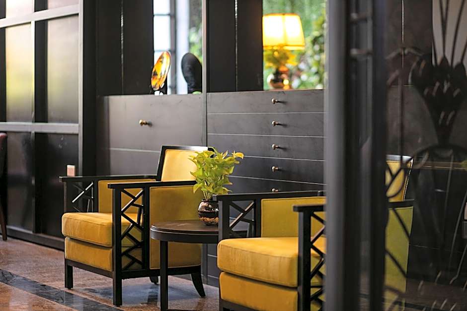 Azalea Parkview Hotel