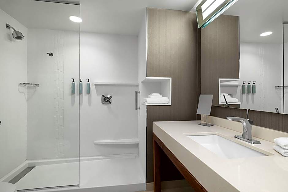 Courtyard by Marriott Omaha East/Council Bluffs, IA