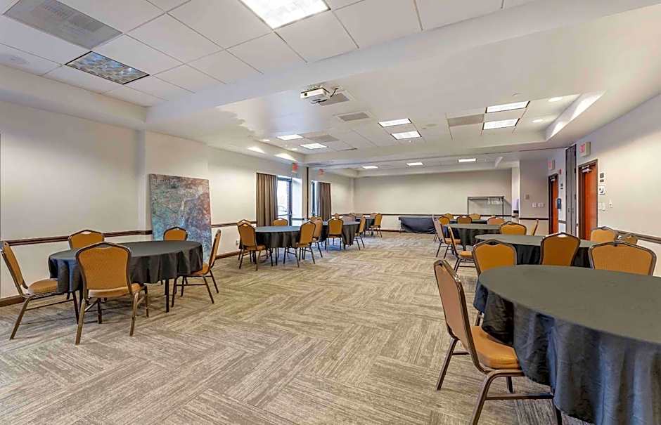 Extended Stay America Premier Suites - Cleveland - Independence