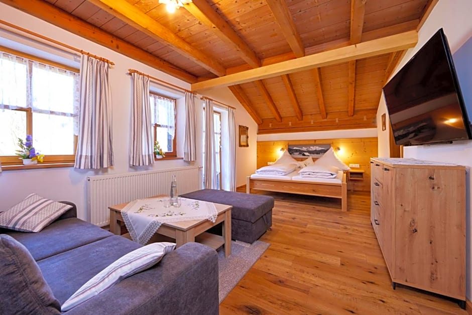 Appartements Gasthof Schleifmühle Unterammergau