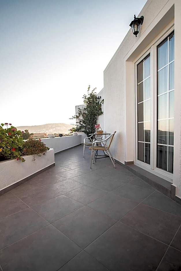 Villa Iliovasilema Santorini